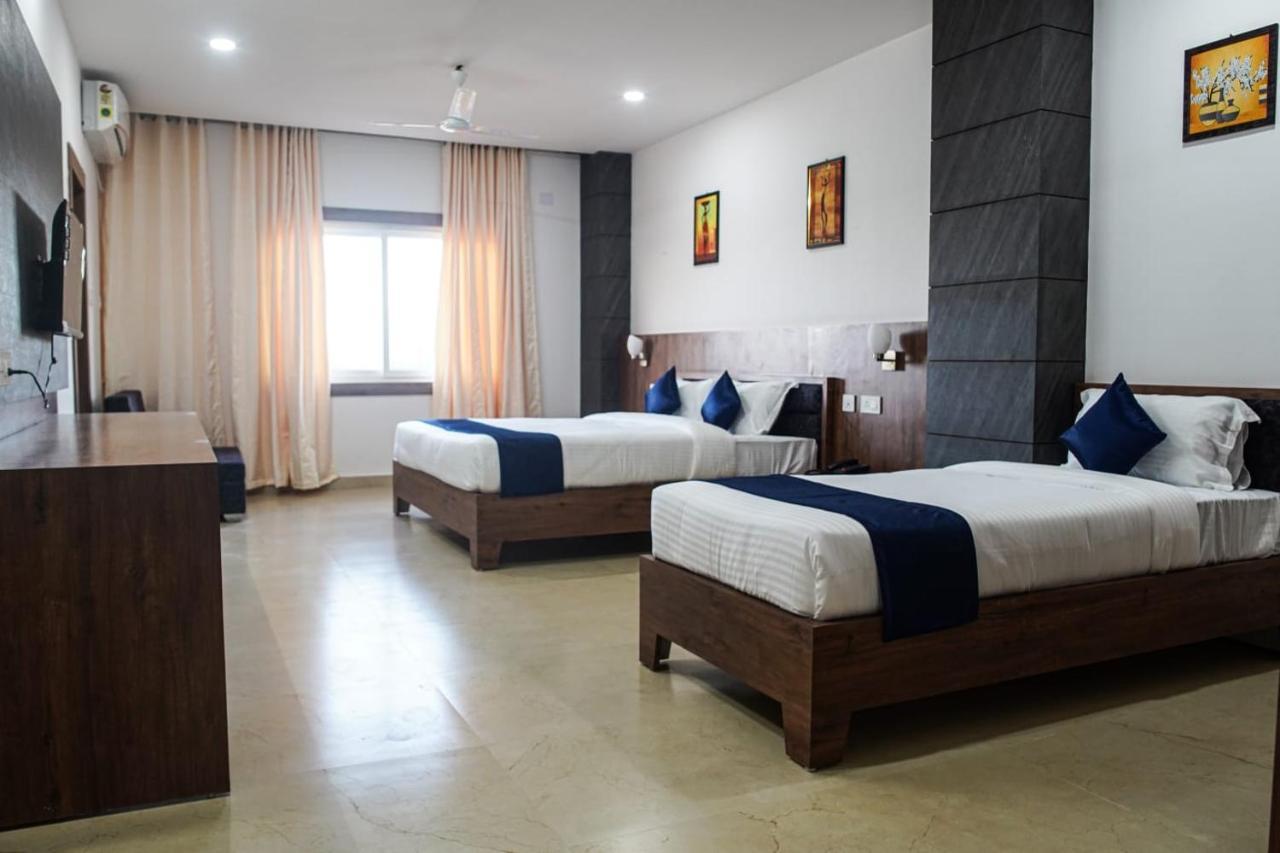 Hotel A G Palace Duliagaon Kültér fotó
