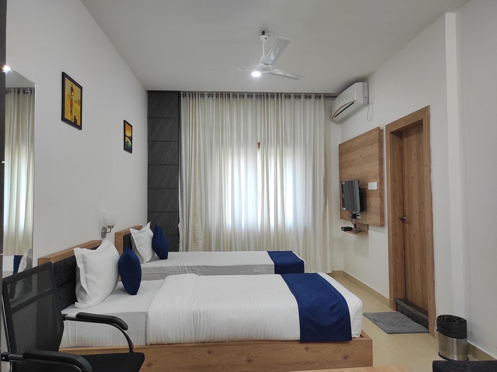Hotel A G Palace Duliagaon Kültér fotó
