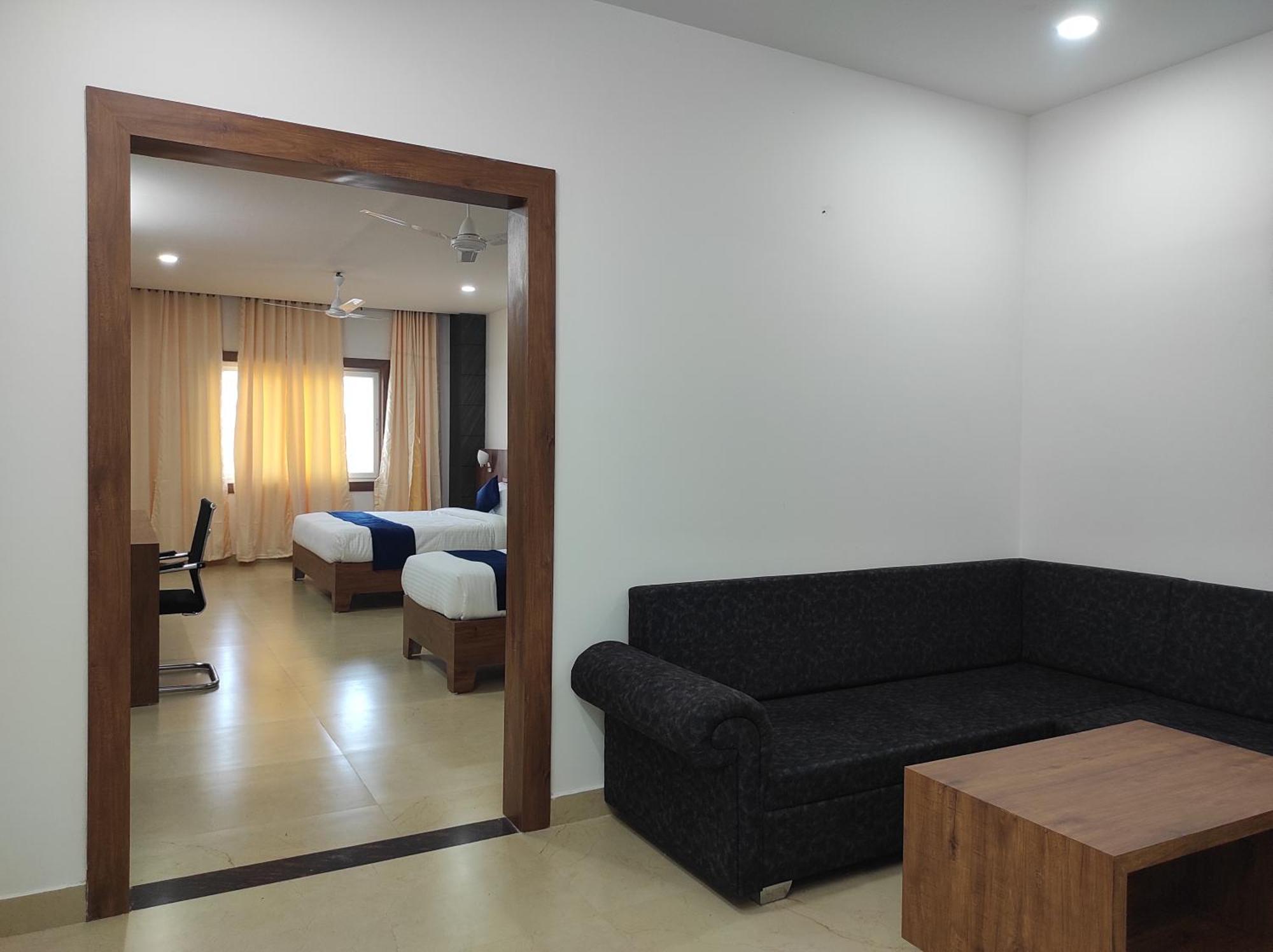 Hotel A G Palace Duliagaon Kültér fotó